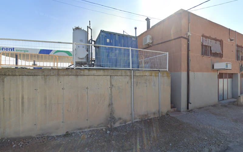 Negocio Electric Vehicle Charging Station