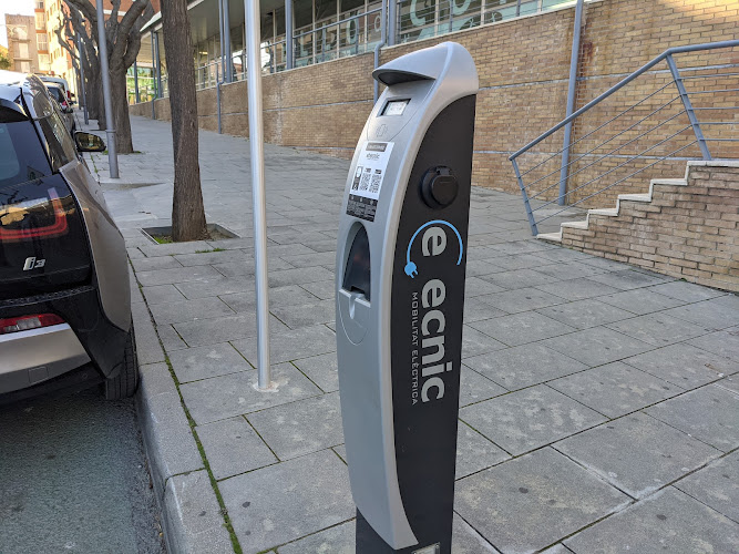 Negocio Etecnic Charging Station