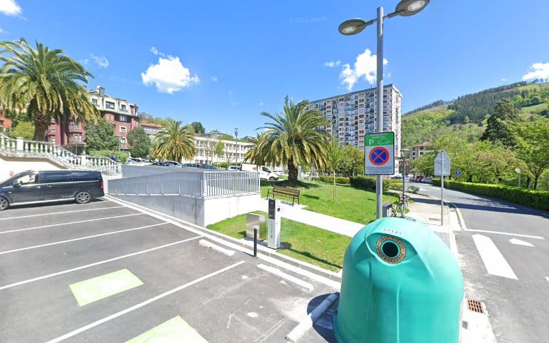 Negocio Iberdrola Charging Station