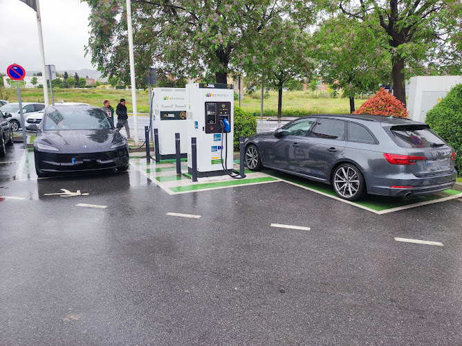 Negocio Iberdrola Charging Station