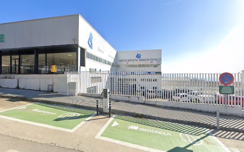 Negocio Iberdrola Charging Station