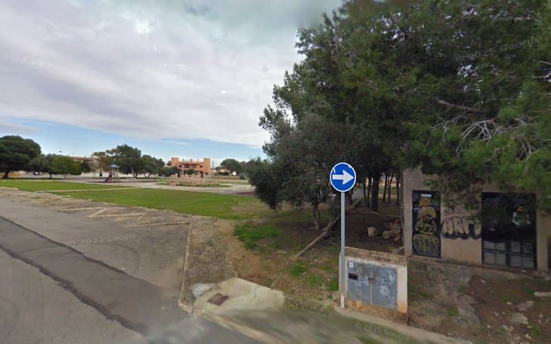 Negocio Melib Charging Station