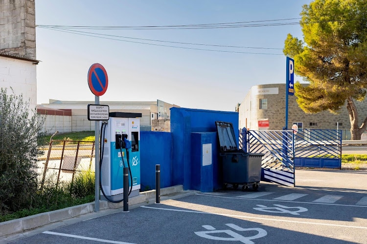 Negocio Punto De Carga Acciona Recarga