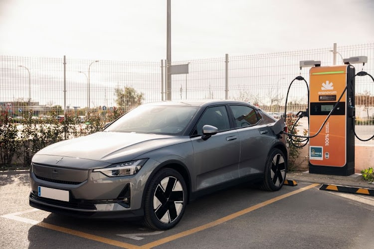 Negocio Punto De Carga Eranovum