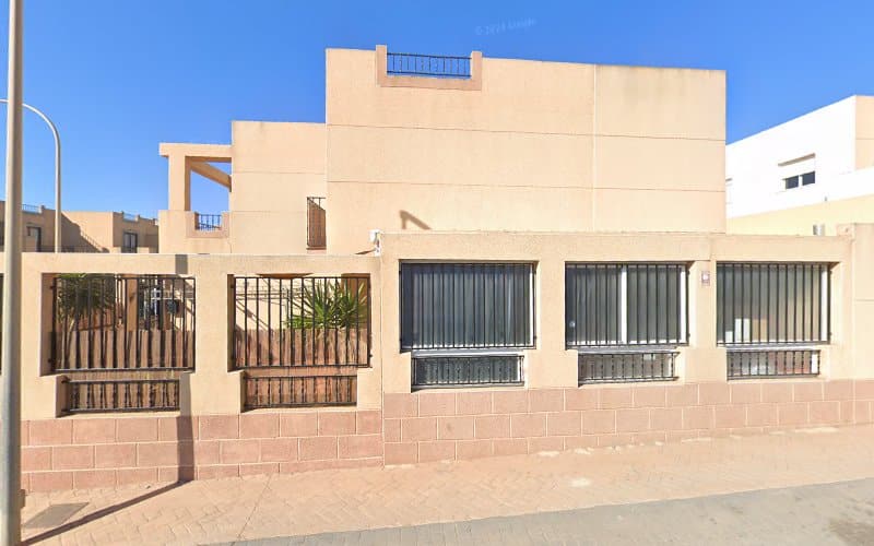 Negocio Punto De Carga Eranovum