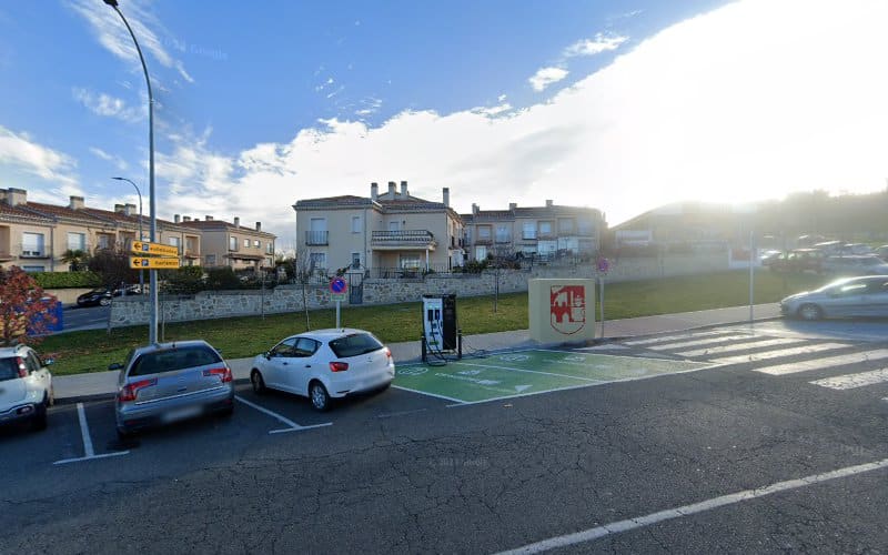 Punto De Carga Iberdrola | Bp Pulse