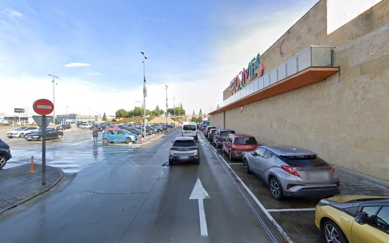 Negocio Punto De Carga Iberdrola | Bp Pulse