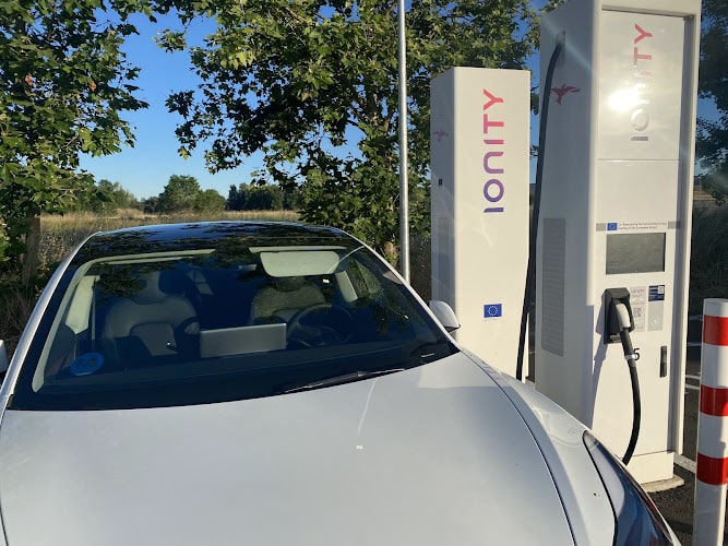 Negocio Punto De Carga Ionity