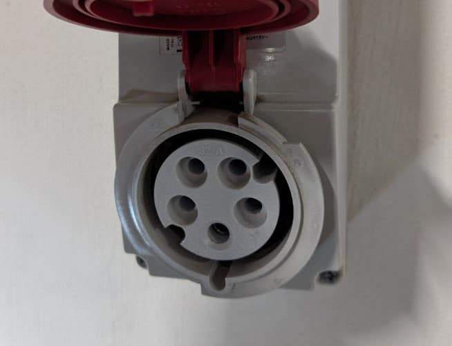 Negocio Punto De Carga Lidl