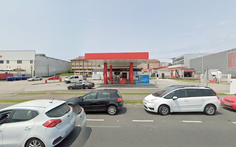 Negocio Punto De Carga Moeve