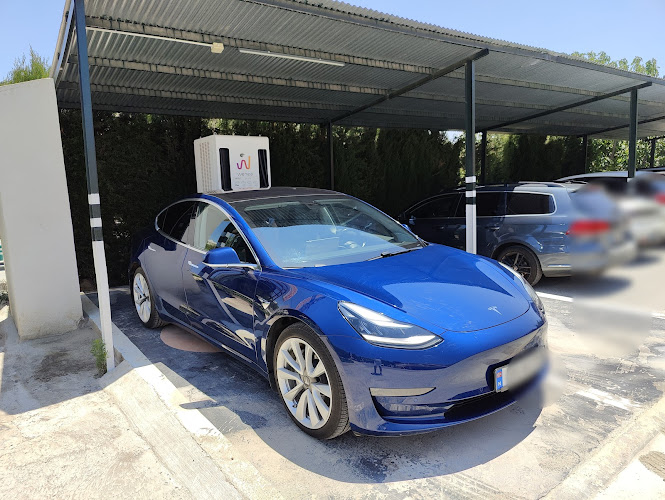 Negocio Punto De Carga Totalenergies