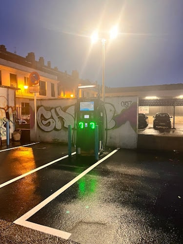 Negocio Punto De Carga Zunder