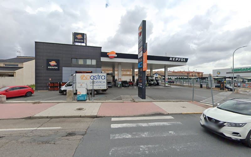 Negocio Punto De Recarga Eléctrica Repsol