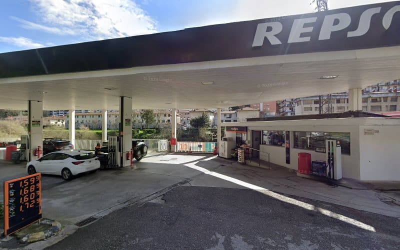 Negocio Punto De Recarga Eléctrica Repsol