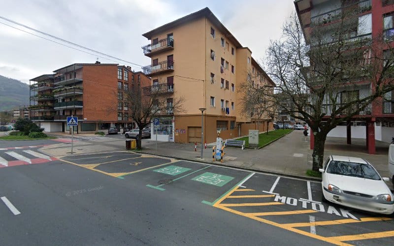 Negocio Punto De Recarga Eléctrica Repsol