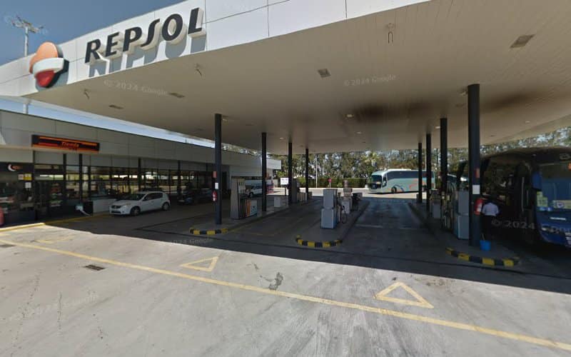 Negocio Punto De Recarga Eléctrica Repsol