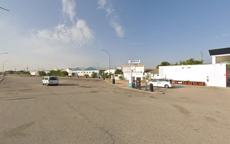 Negocio Punto De Recarga Eléctrica Repsol