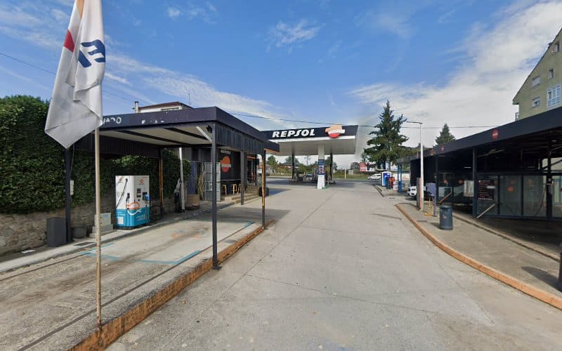 Negocio Punto De Recarga Eléctrica Repsol