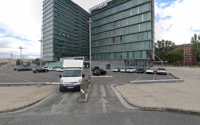 Tesla Destination Charger