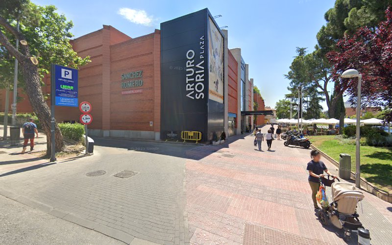 Tesla Destination Charger