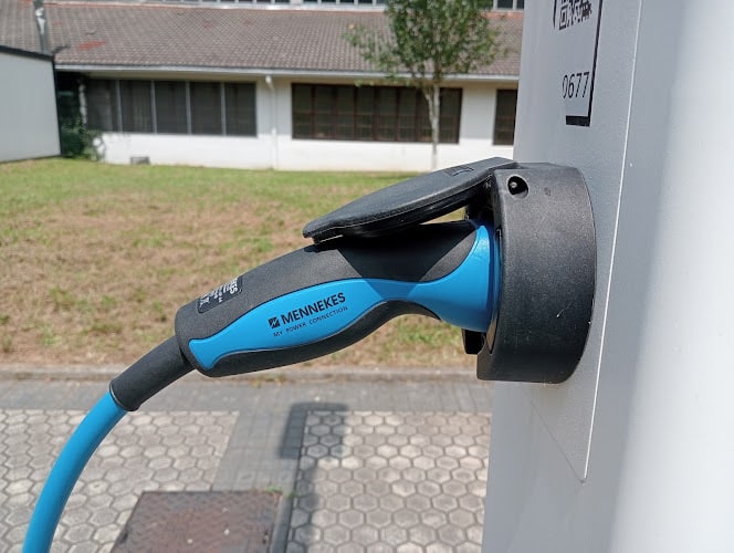 Negocio Zunder Charging Station