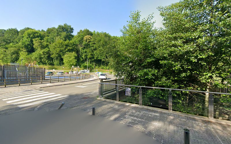 Negocio Zunder Charging Station