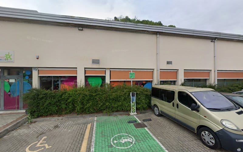 Negocio Zunder Charging Station