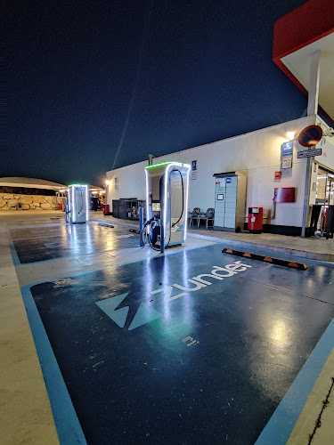 Negocio Zunder Estación De Carga