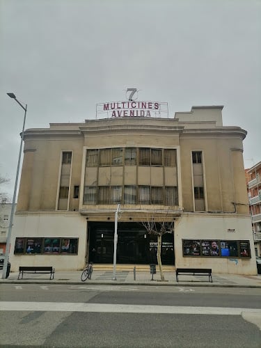 Negocio Zunder Estación De Carga
