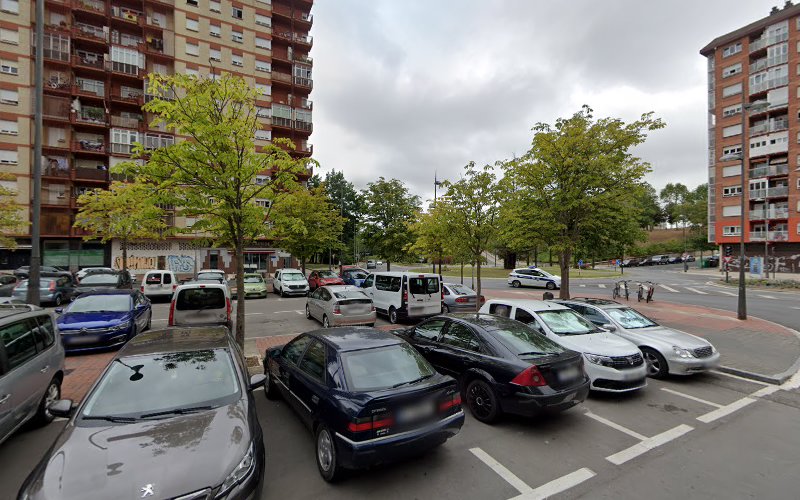 Negocio Zunder Estación De Carga